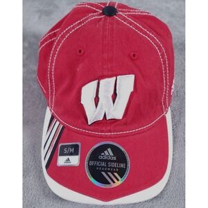 Wisconsin‎ Badgers Cap Adult S/M Adidas Flex-Fit NCAA Red Official Sideline Wear